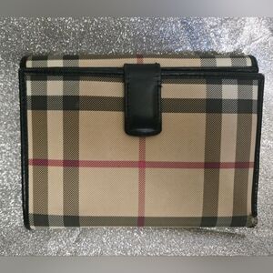 Burberry Nova Check Pllaid Wallet with Black Trim